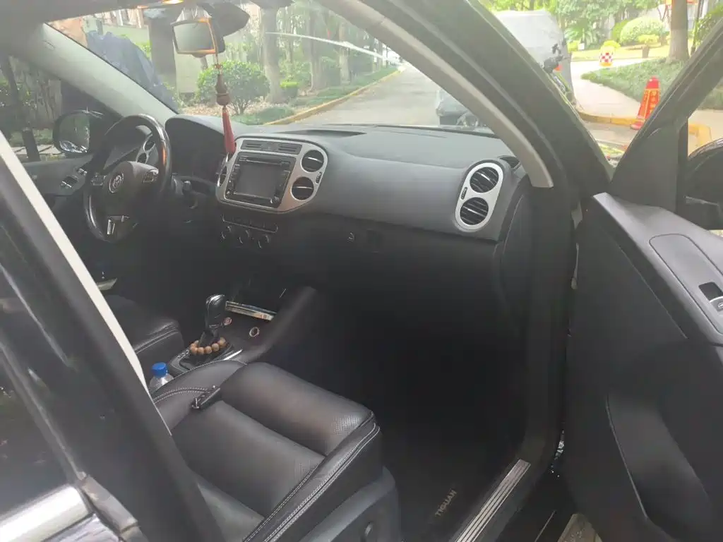 Volkswagen Tiguan — миниатюра 20