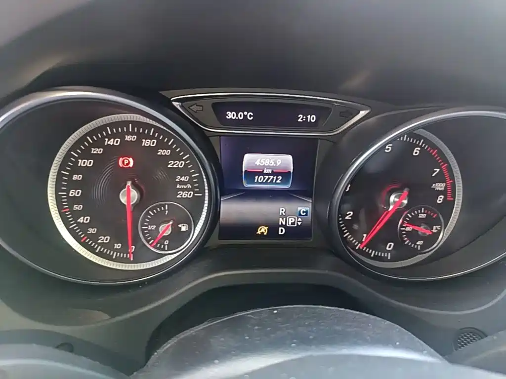Mercedes-Benz GLA — миниатюра 17