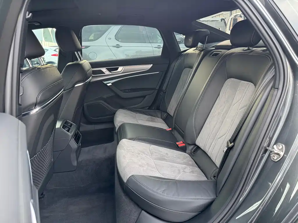 Audi A6L — миниатюра 16