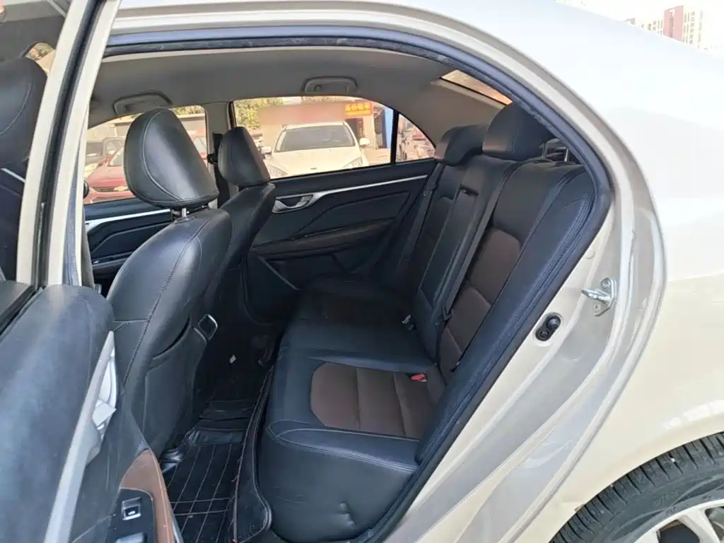 Geely Vision — миниатюра 17