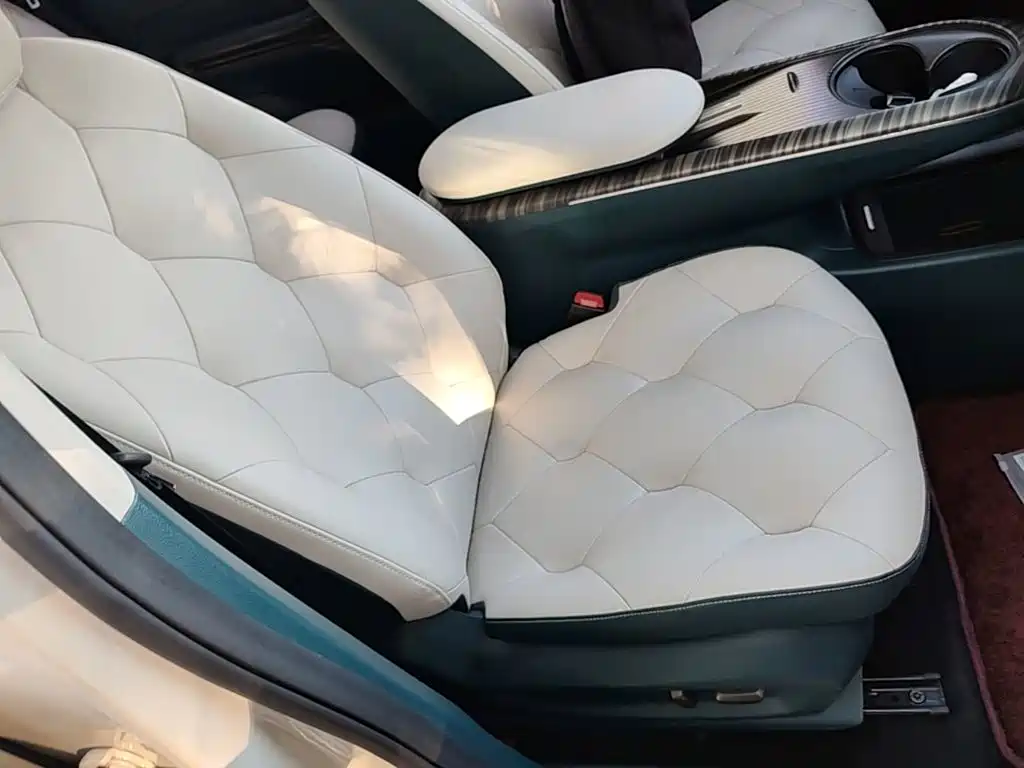 Baojun Yunduo — миниатюра 25
