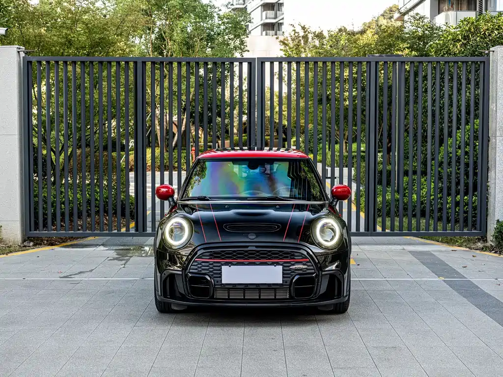 MINI Mini JCW — миниатюра 2