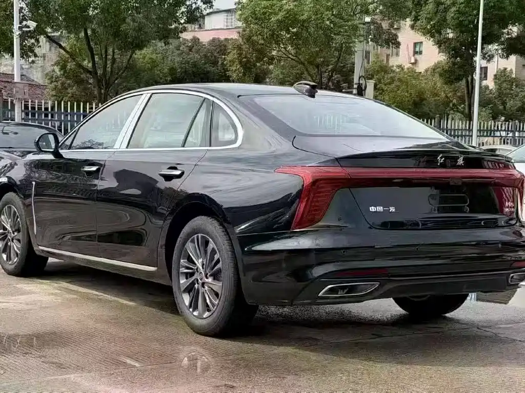 Hongqi Hongqi H5 — миниатюра 9