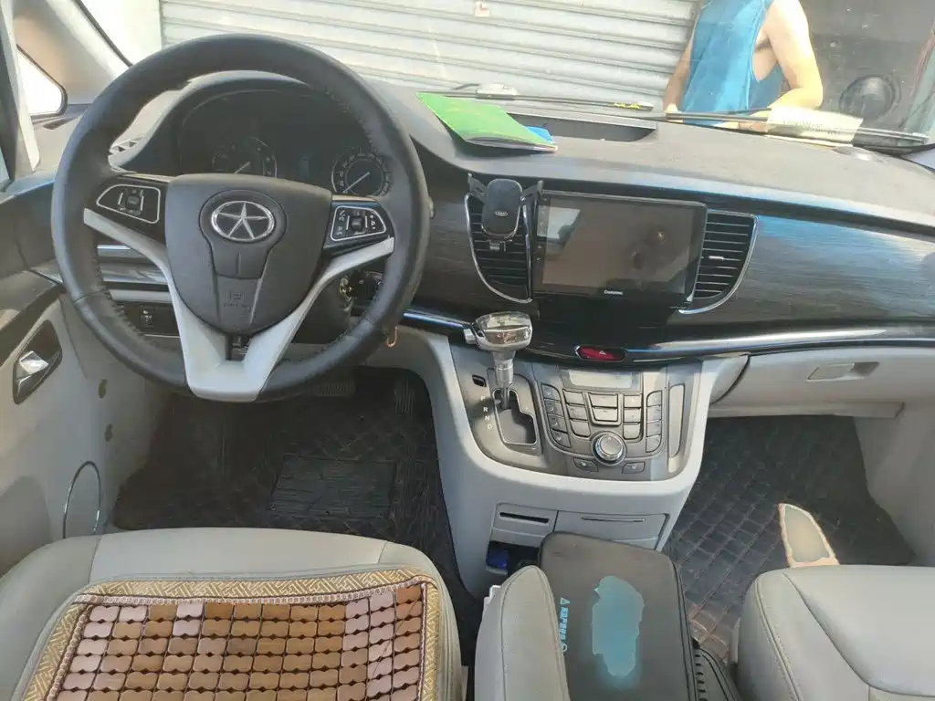 JAC Refine M5 — миниатюра 10