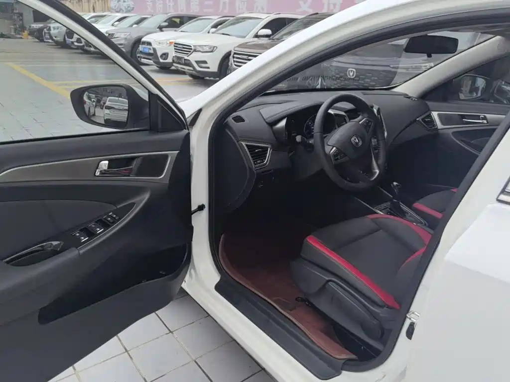 Changan Eado XT — миниатюра 16