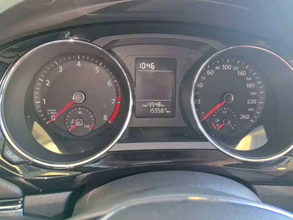 Volkswagen Sagitar — миниатюра 12