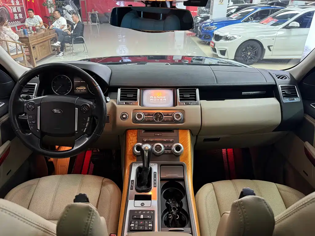 Land Rover Sport — миниатюра 8