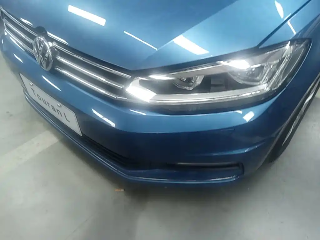 Volkswagen Touran — миниатюра 24