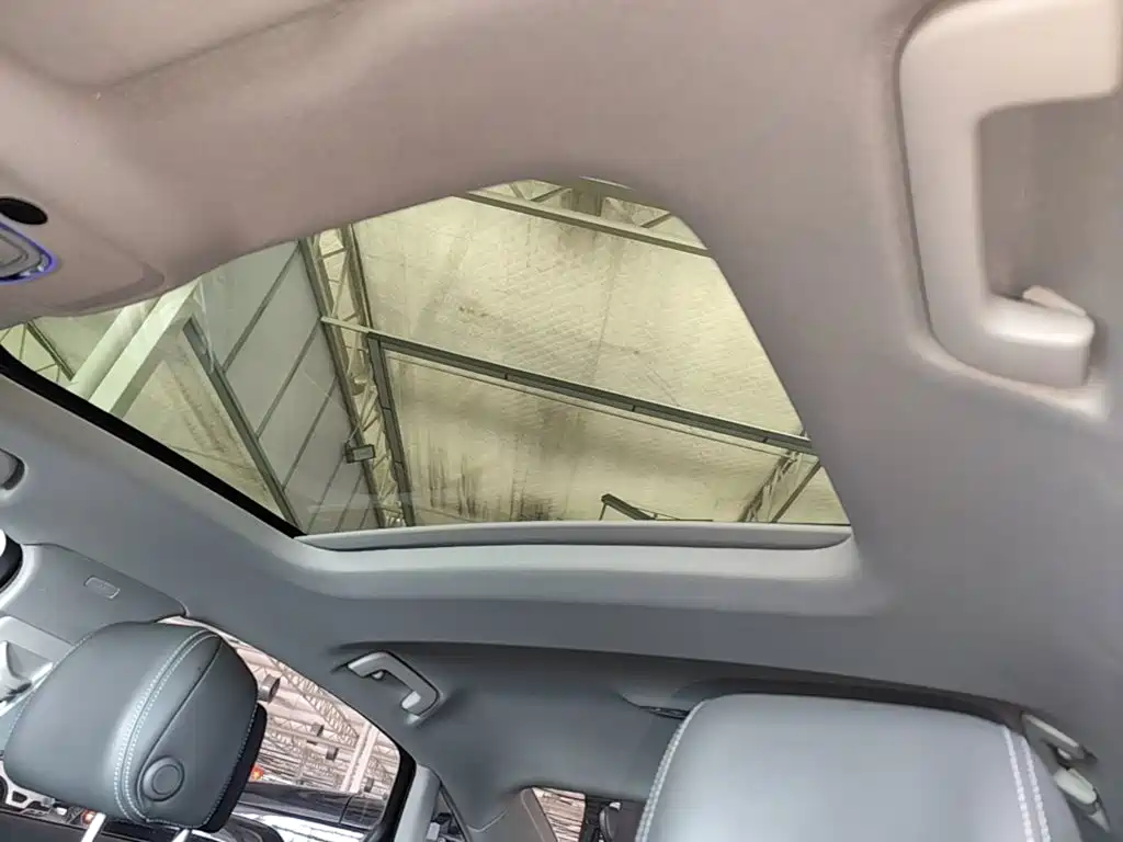 Audi A6L — миниатюра 18