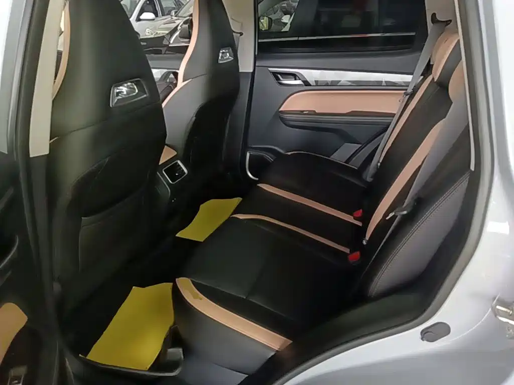 Geely Haoyue PRO — миниатюра 17