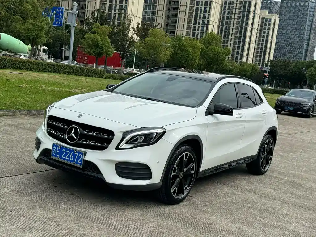 Mercedes-Benz GLA — миниатюра 2