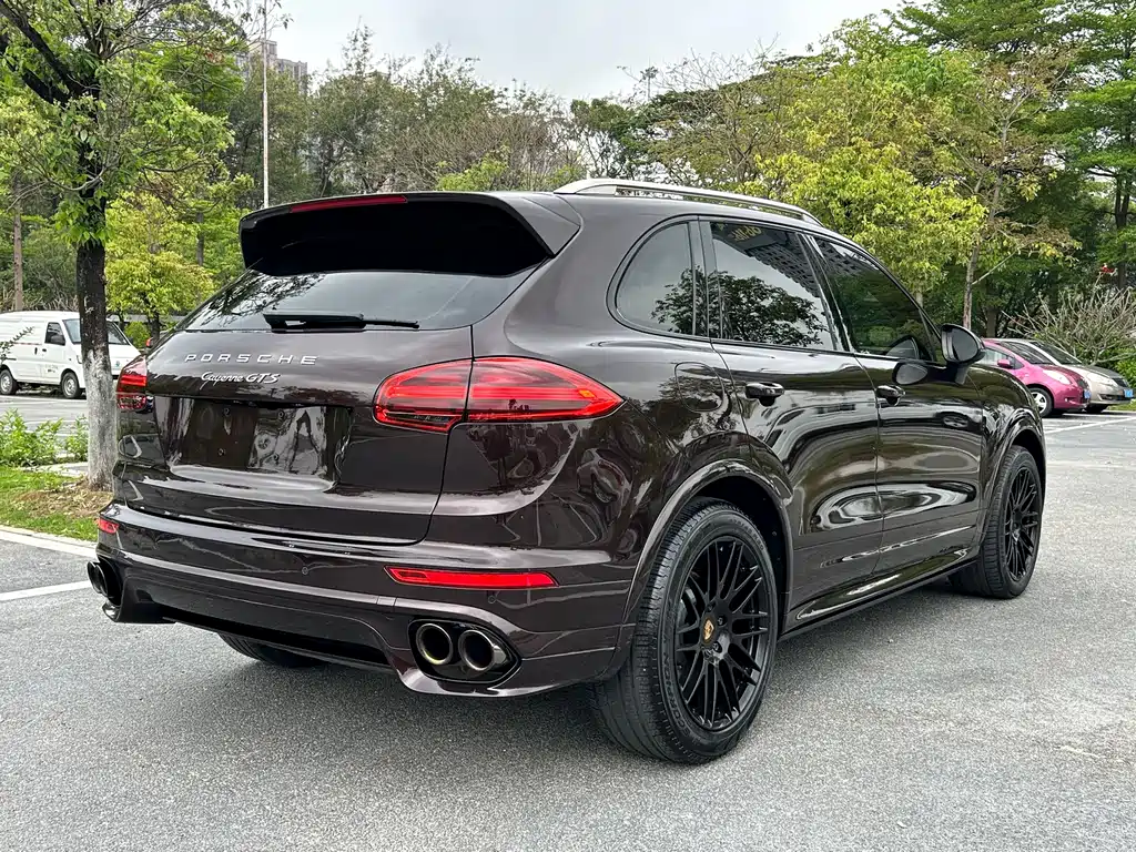 Porsche Cayenne 2016 Cayenne Platinum Edition 3.0T