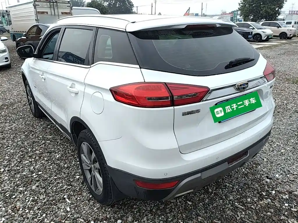 Geely Boyue — миниатюра 5