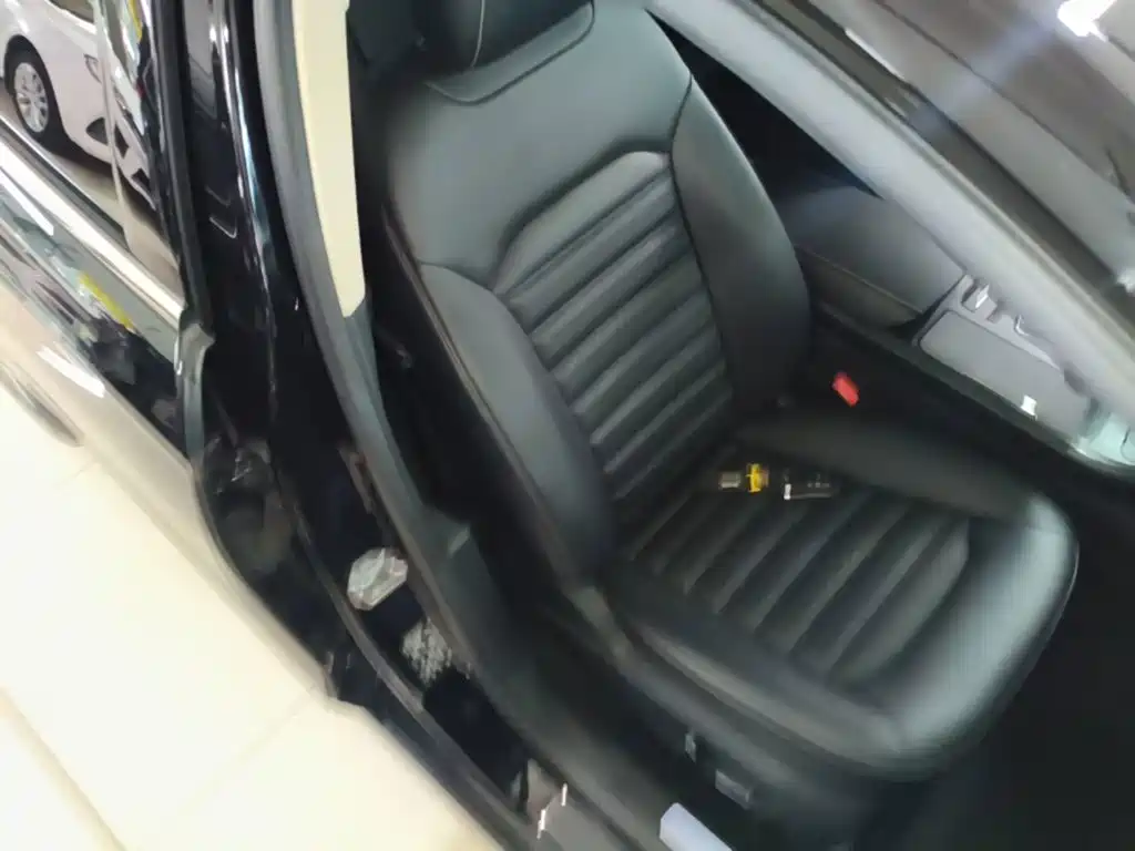 Ford Mondeo — миниатюра 25