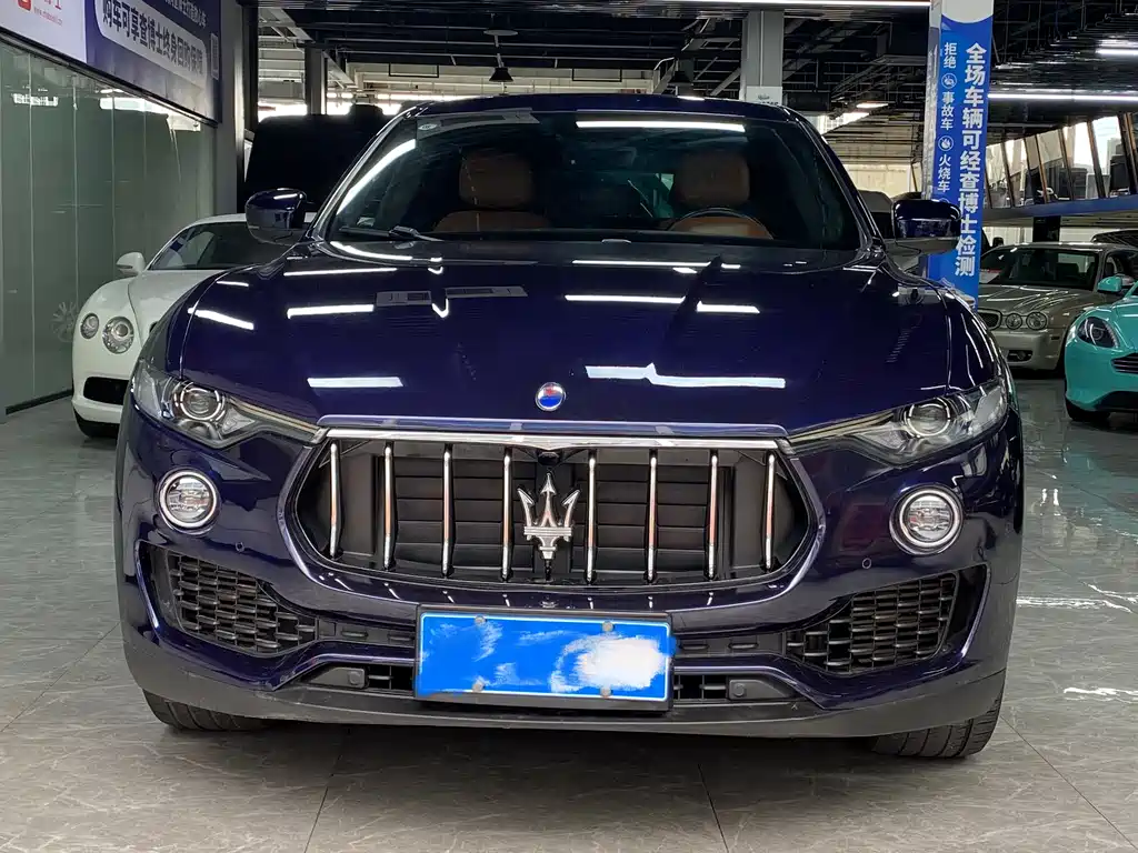 MASERATI LEVANTE