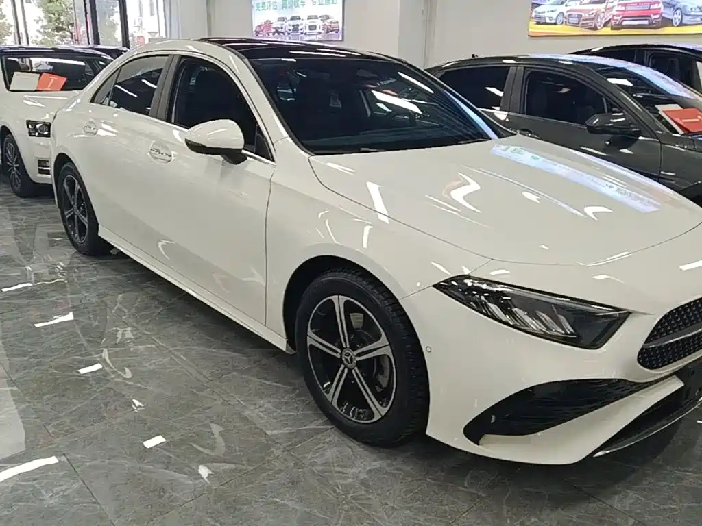 Mercedes-Benz A-Class — миниатюра 4