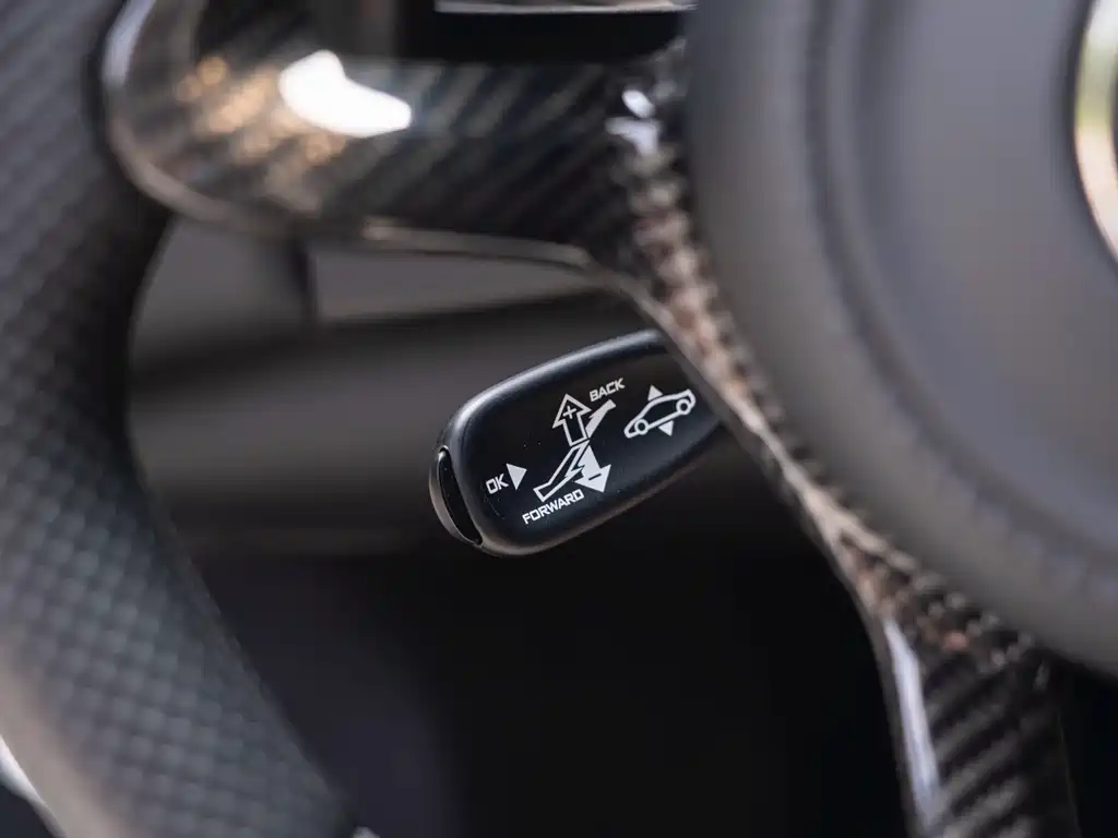 McLaren 12C — миниатюра 23