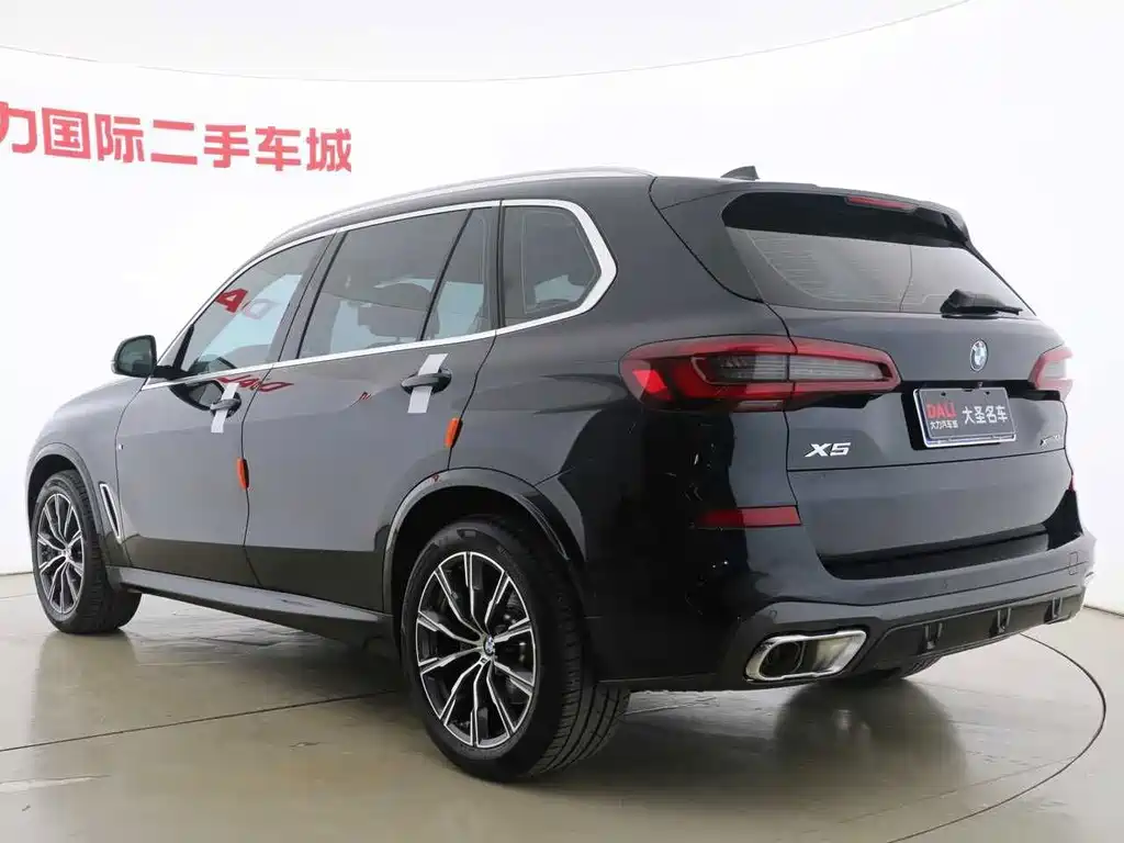 BMW X5 — миниатюра 15