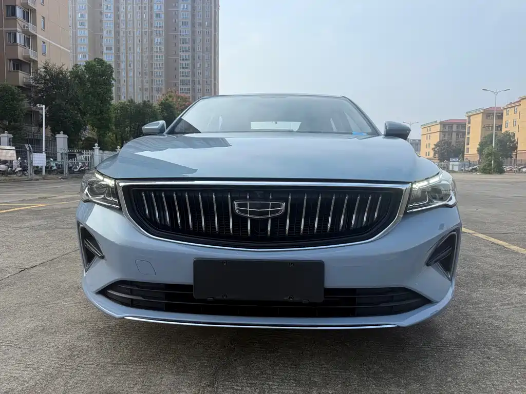 Geely Emgrand — миниатюра 2