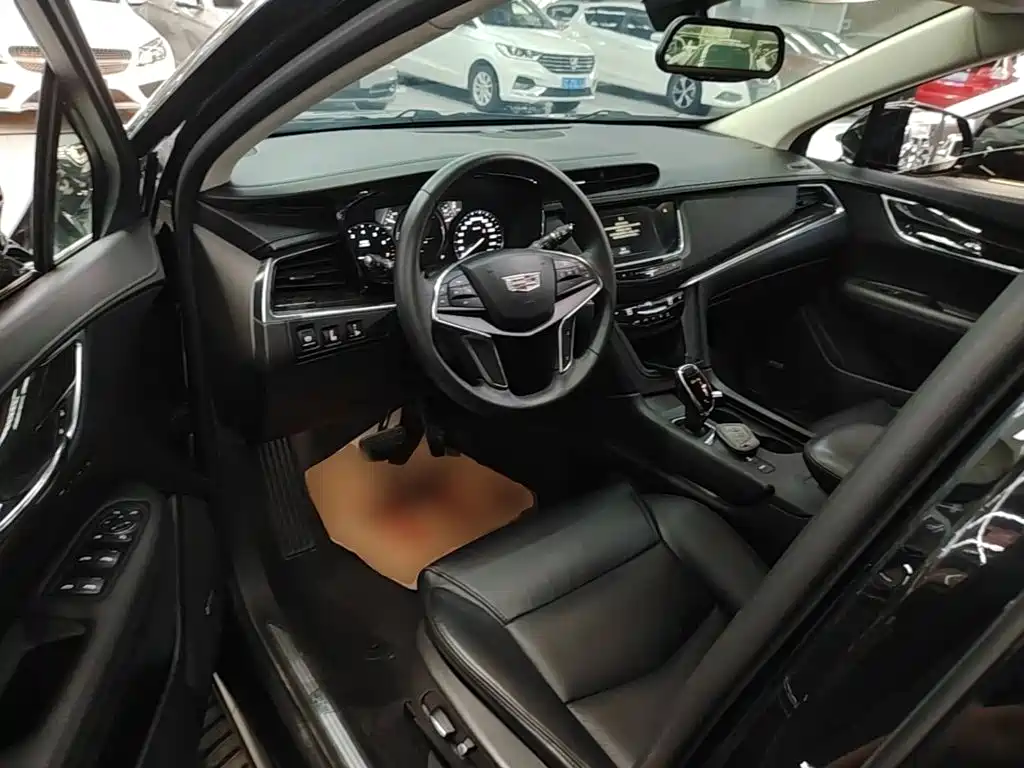 Cadillac XT5 — миниатюра 15