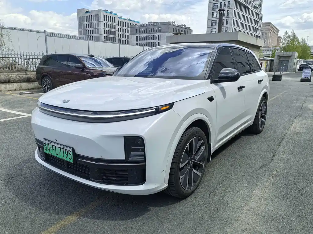 Li Auto Li L7 2025