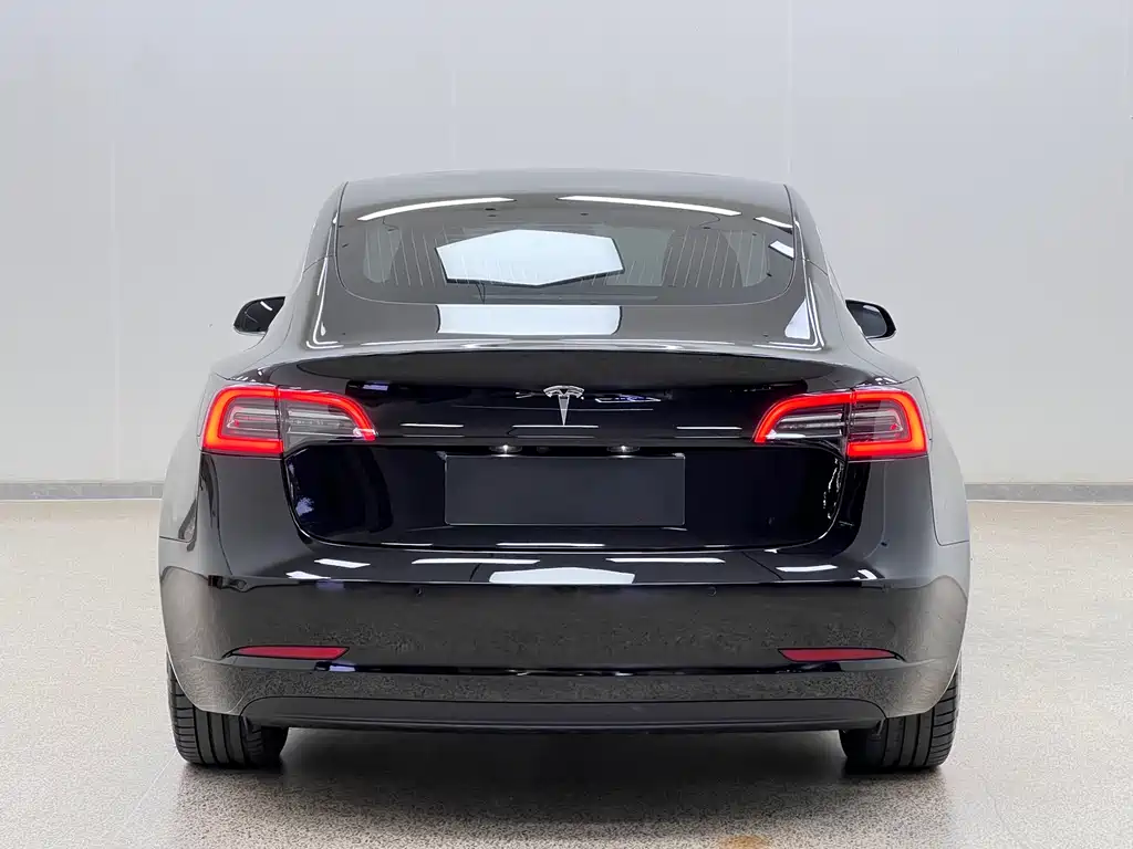 Tesla Model 3 — фотографии объявления, Фото 7