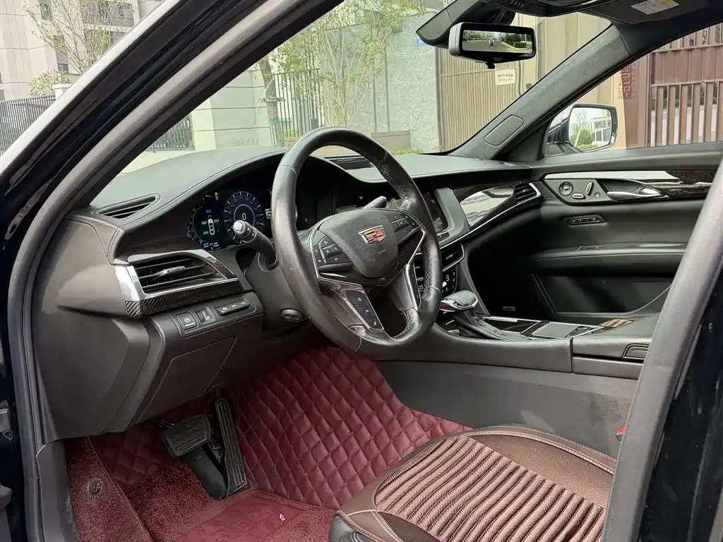 Cadillac CT6 — миниатюра 7