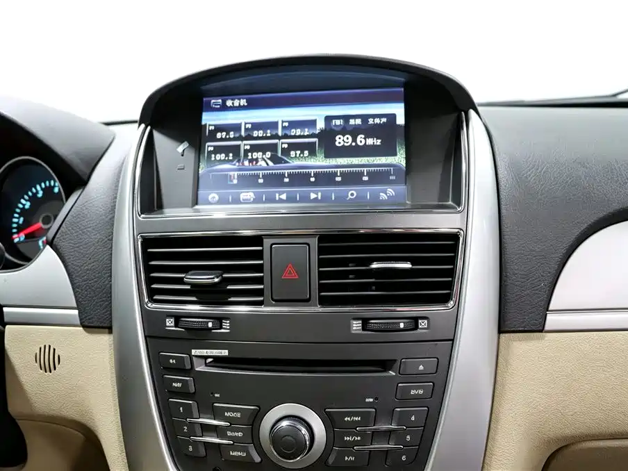Buick Excelle — миниатюра 14
