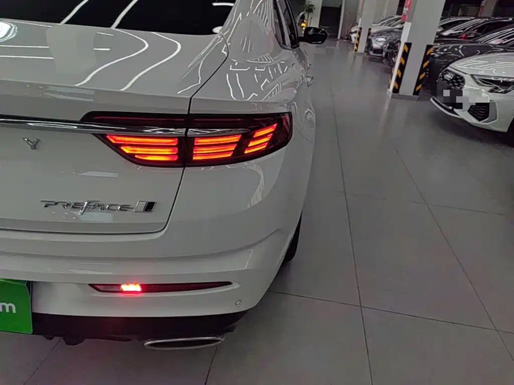 Geely Xingrui — миниатюра 8