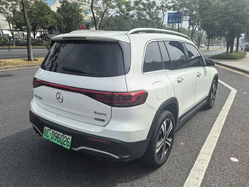 Mercedes-Benz EQB — миниатюра 7