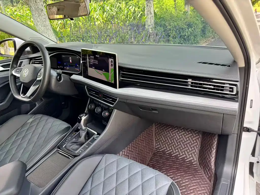 Volkswagen Sagitar — миниатюра 16