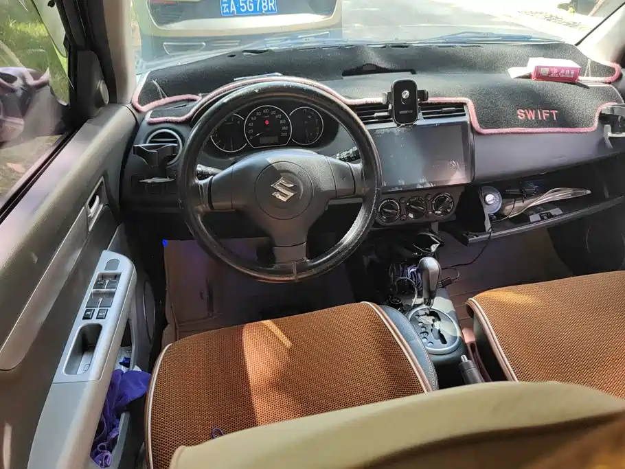 Suzuki Swift — миниатюра 12