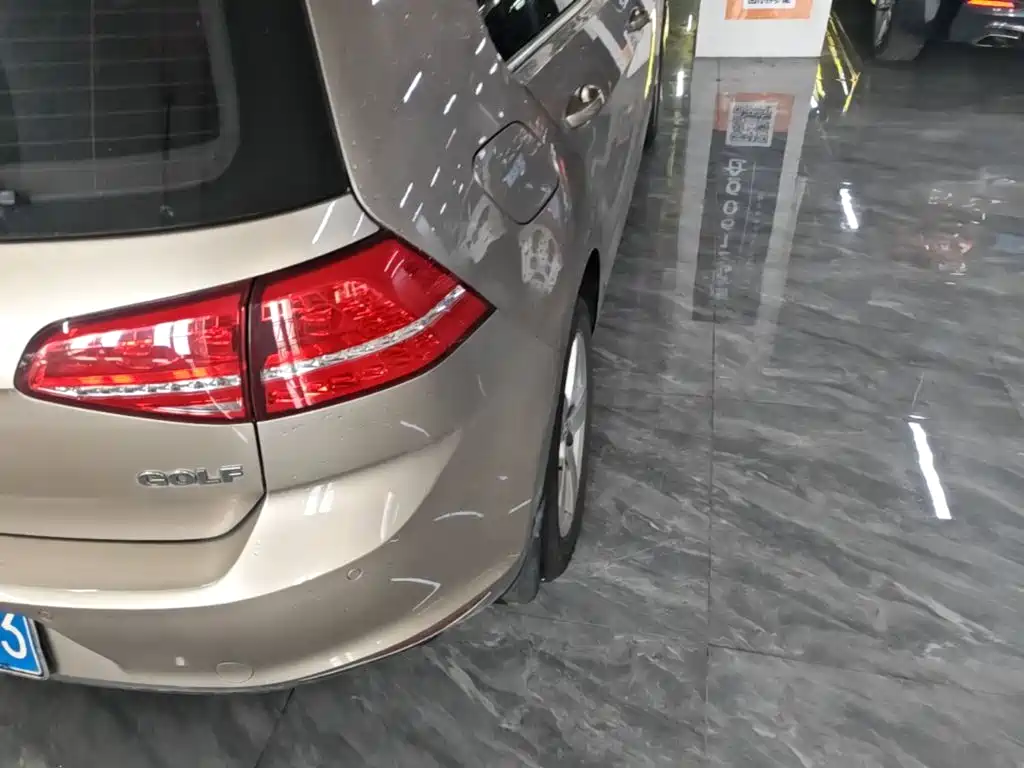 Volkswagen Golf — миниатюра 8