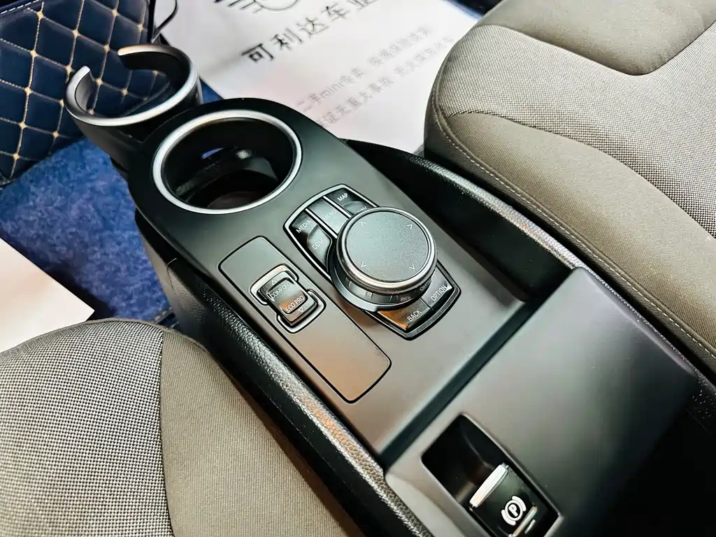 BMW i3 (Import) — миниатюра 41
