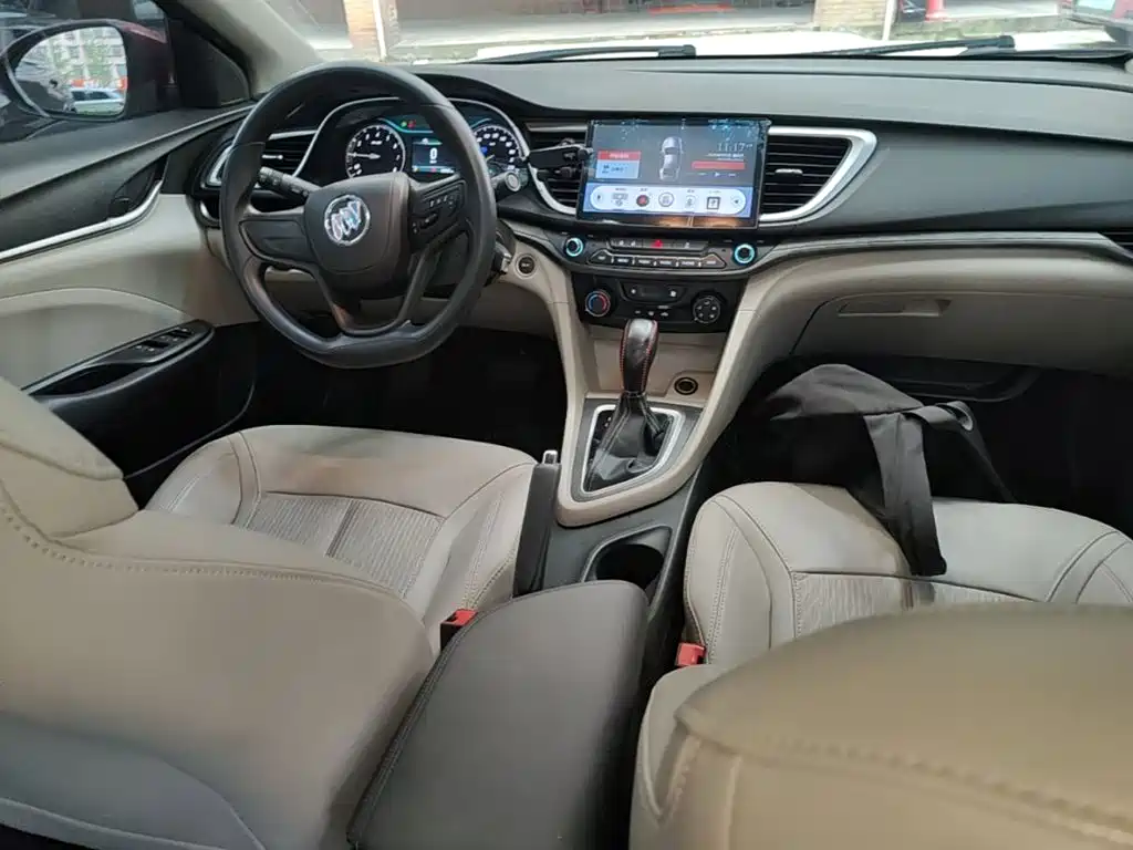 Buick Excelle — миниатюра 10