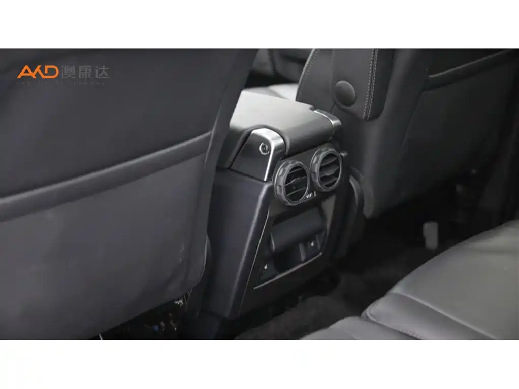 Land Rover Discovery — миниатюра 10