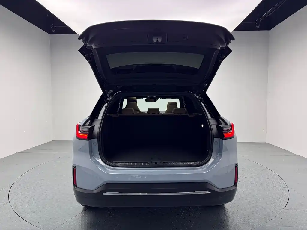 NIO ES6 — миниатюра 10