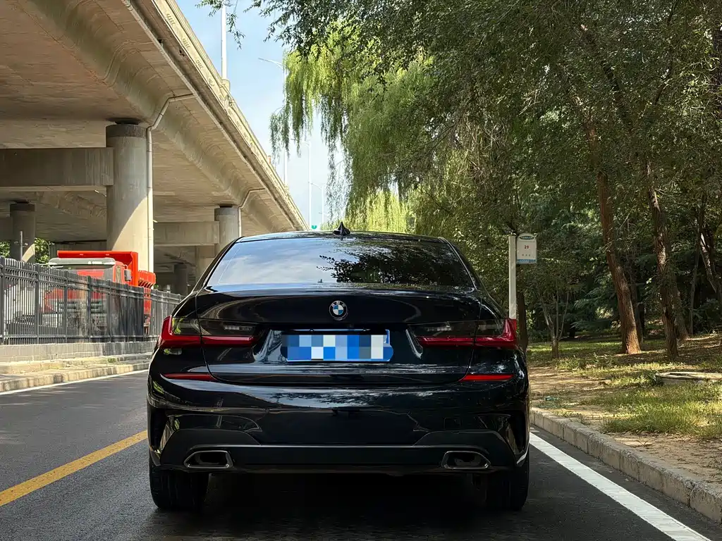 BMW 3 Series — миниатюра 5