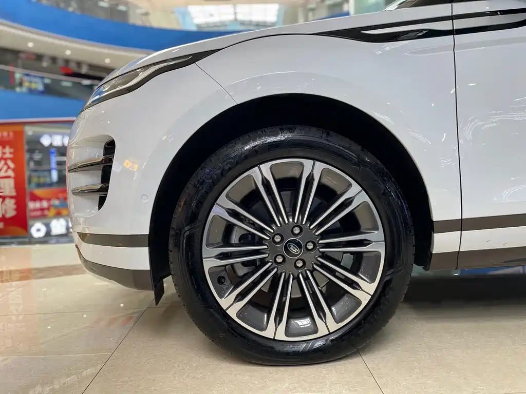 Land Rover Evoque — миниатюра 17