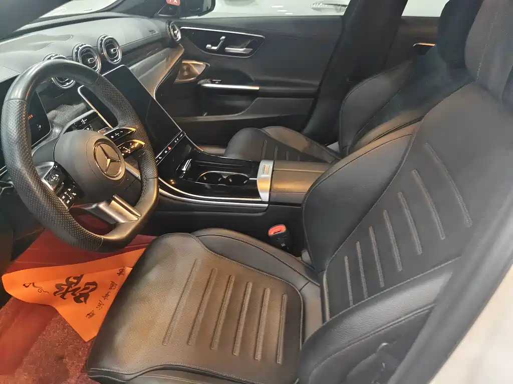 Mercedes-Benz C-Class — миниатюра 5