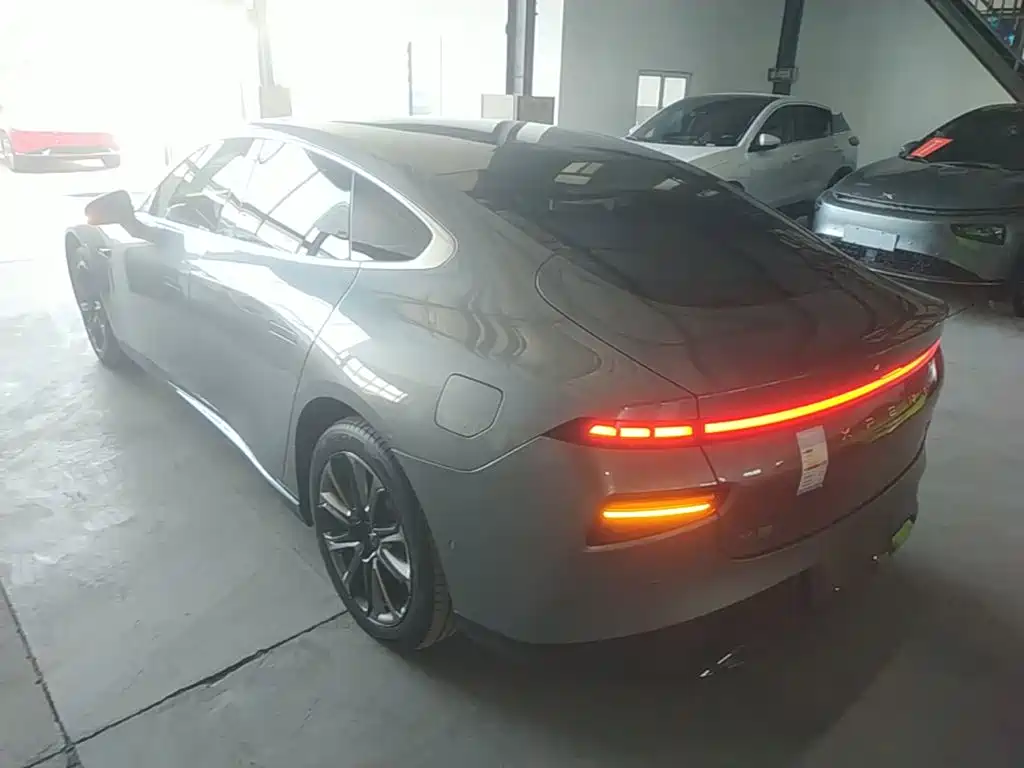 XPeng P7 — миниатюра 5