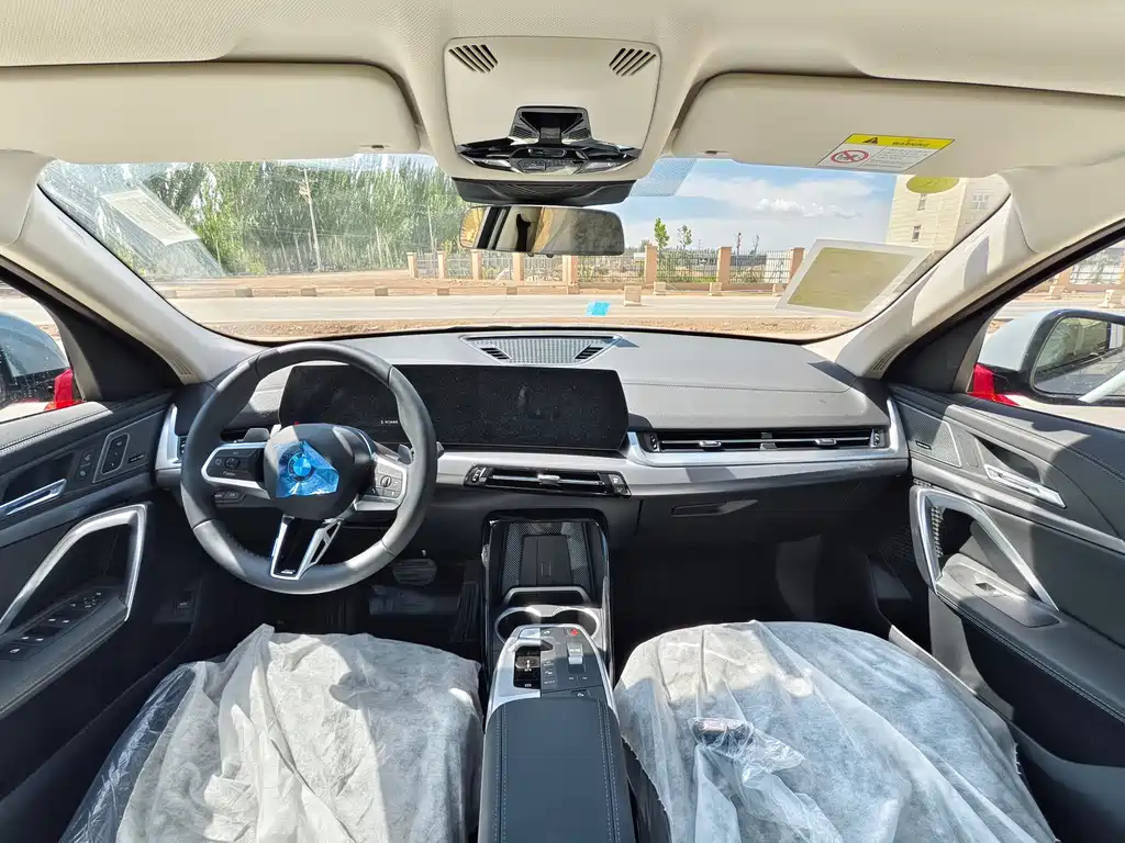 BMW X2 (Import) — миниатюра 6