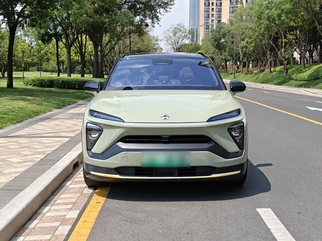NIO ES6 — миниатюра 3