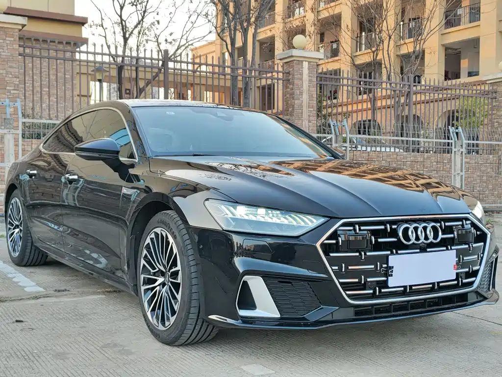 Audi A7L 2024 45 TFSI Luxury