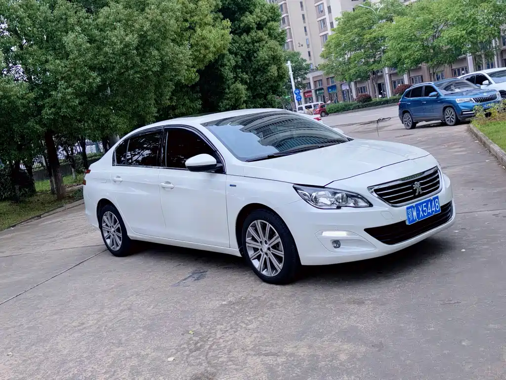 Peugeot 408 2018 350THP AT Luxury