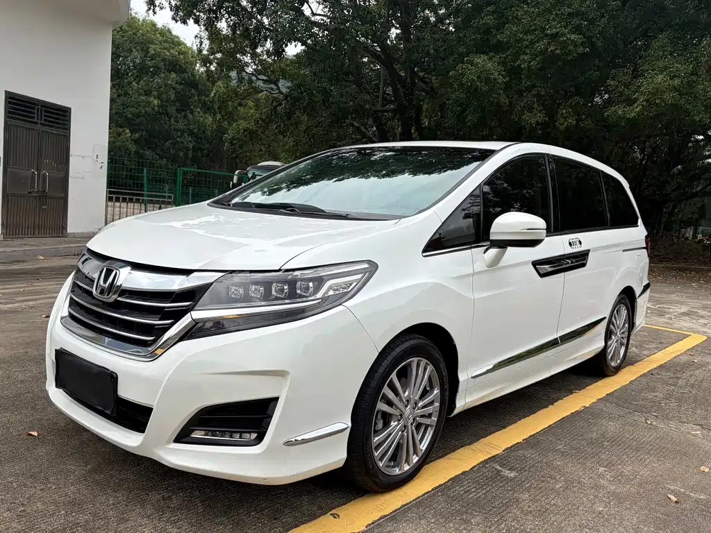 Honda Elysion 2018