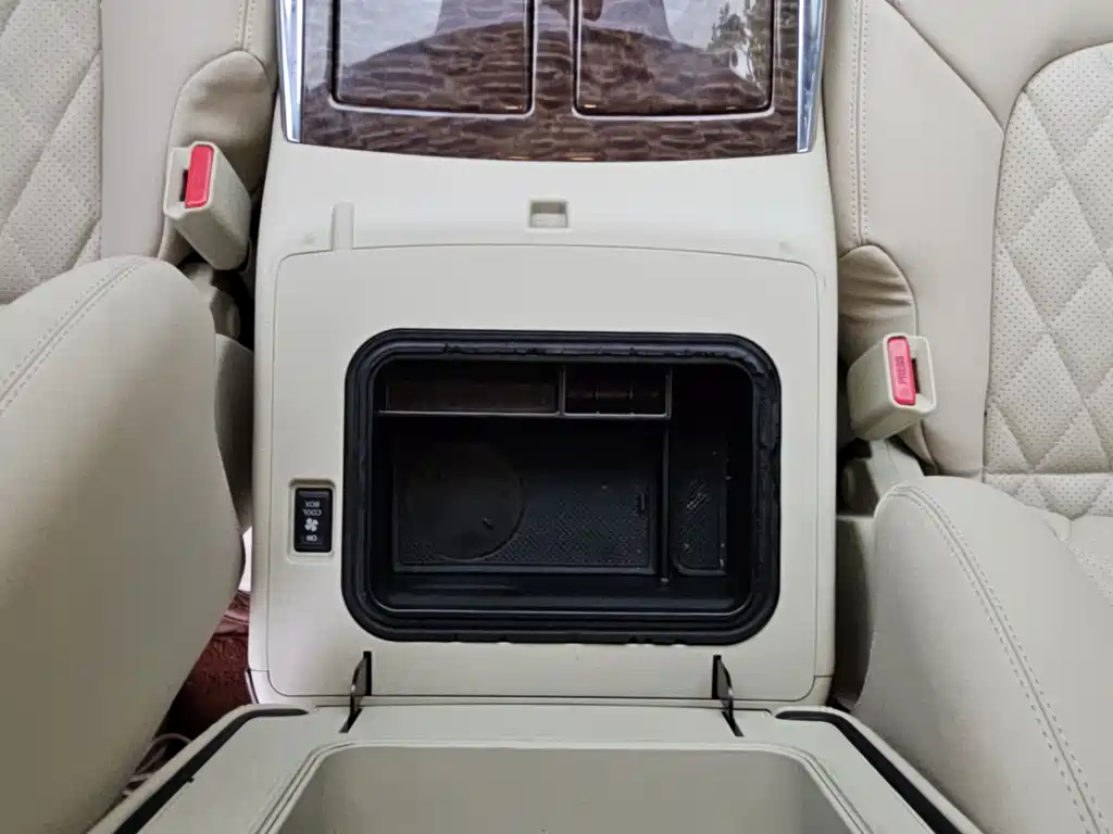 Nissan Patrol 4.0L Platinum Type, фото 10