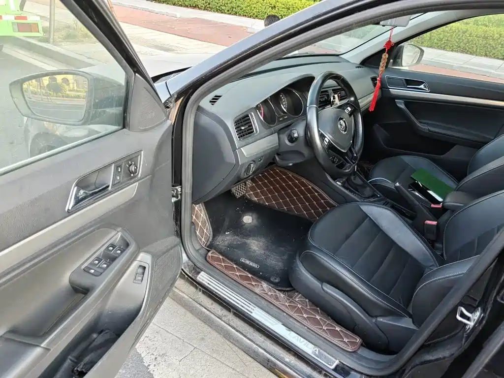 Volkswagen Lavida — миниатюра 12