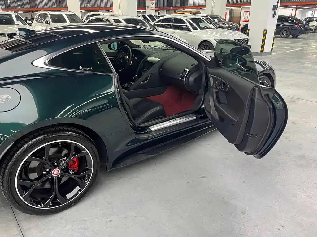 Jaguar F-TYPE — миниатюра 12