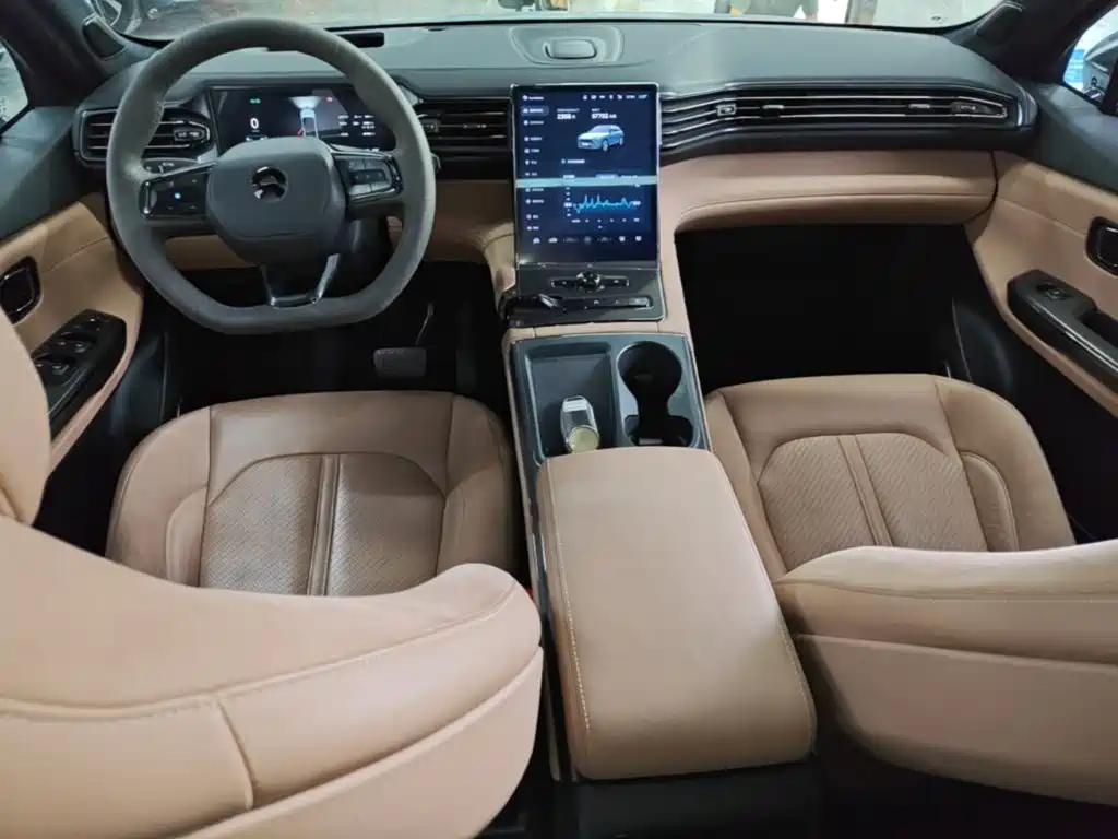NIO ES6 — миниатюра 10